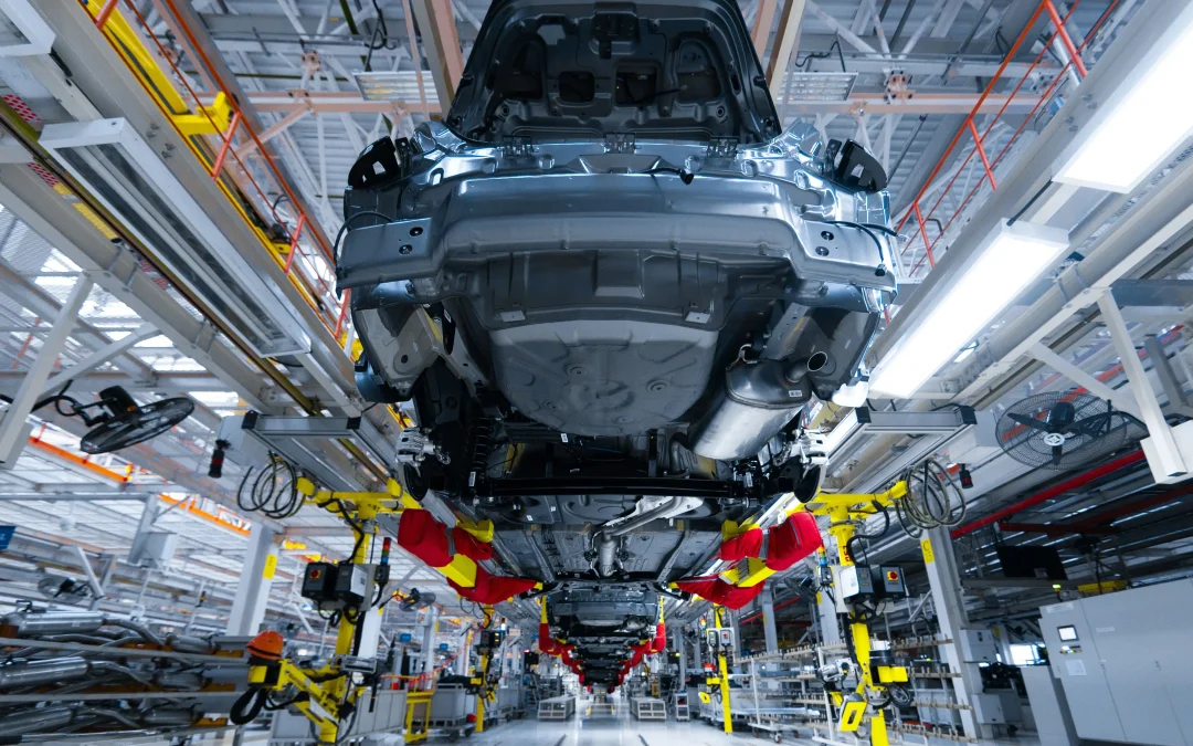 Industrie automobile : quelles roulettes pour les chariots, convoyeurs et AGV ?